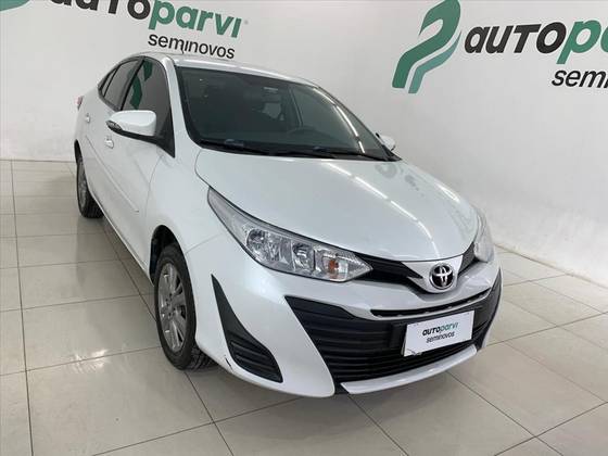 TOYOTA YARIS 1.5 16V FLEX SEDAN XL PLUS CONNECT MULTIDRIVE TOYOTA YARIS 1.5 16V FLEX SEDAN XL PLUS CONNECT MULTIDRIVE